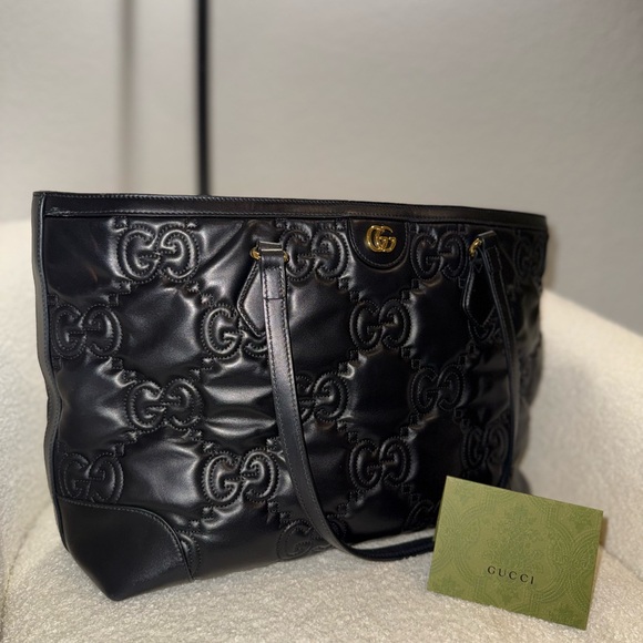 Gucci Black GG Quilted Tote - Picture 1 of 3